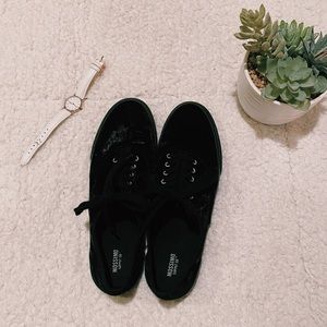 black velvet shoes :)